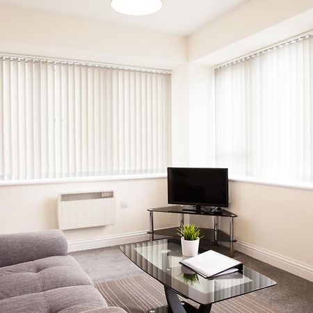 Guild House Apartamento Swindon Exterior foto