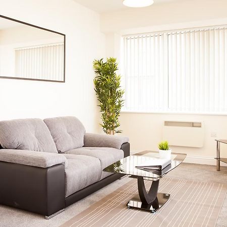 Guild House Apartamento Swindon Exterior foto