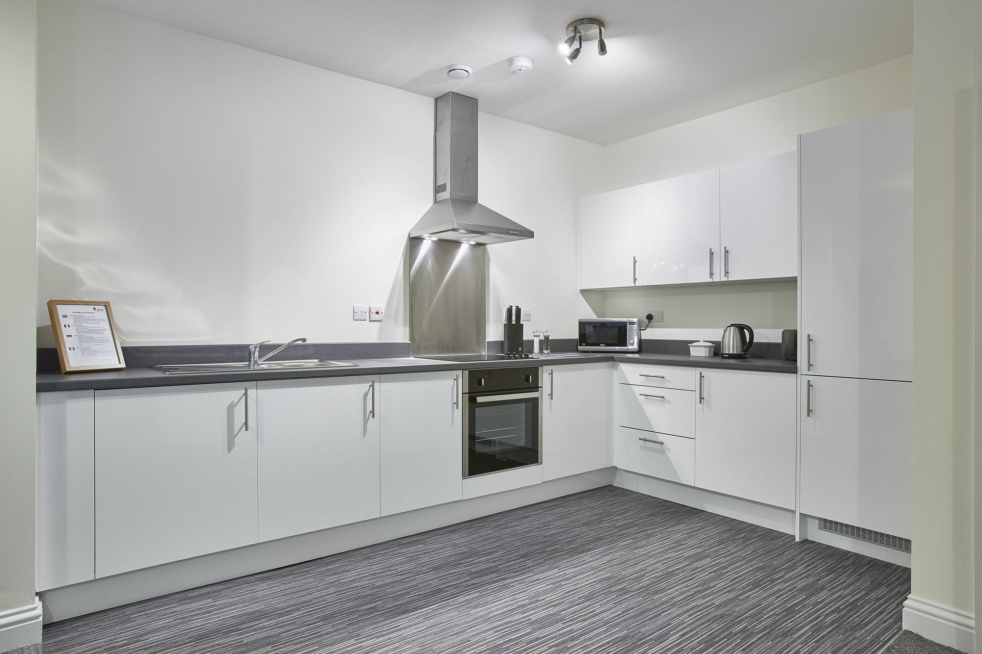 Guild House Apartamento Swindon Exterior foto
